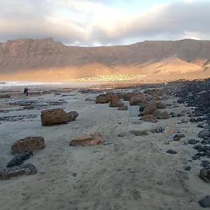 Famarabeach Famara