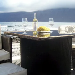 Absolute Beachfront House Ii Famara